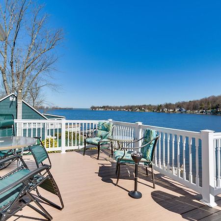 Waterfront Wolcott Vacation Rental With Deck And Views Kültér fotó