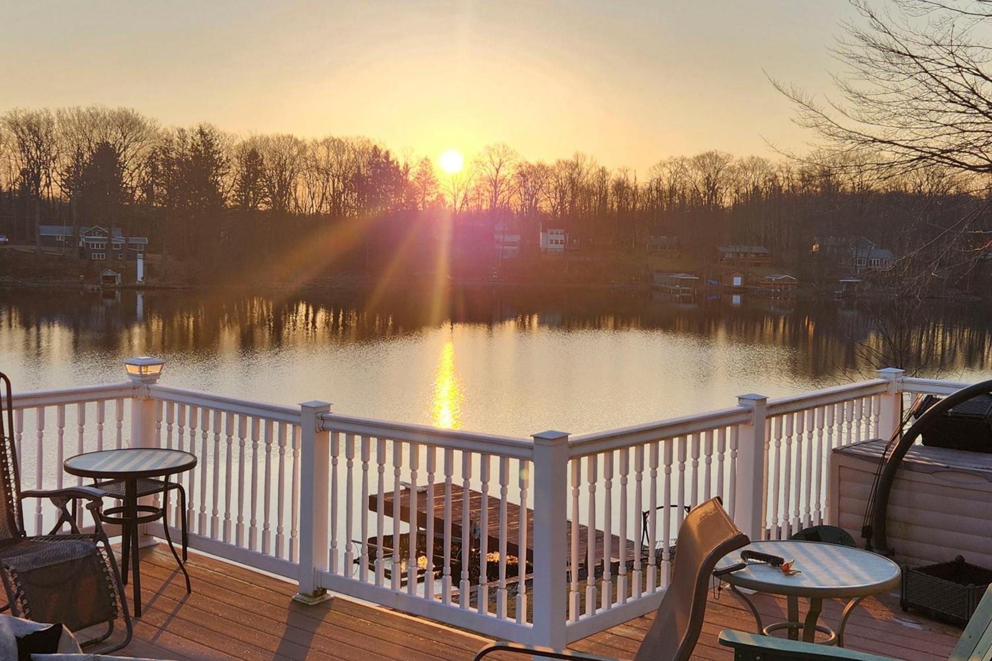 Waterfront Wolcott Vacation Rental With Deck And Views Kültér fotó